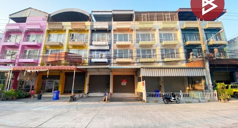 For sale 3 bedrooms retail Space in Bang Bo, Samut Prakan