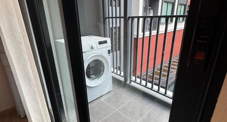 For rent 1 bed condo in Huai Khwang, Bangkok