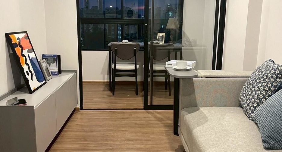 For rent 1 bed condo in Huai Khwang, Bangkok