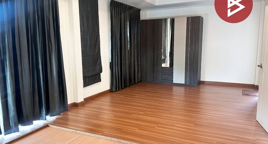 For sale 4 ベッドルーム house in Phra Samut Chedi, Samut Prakan