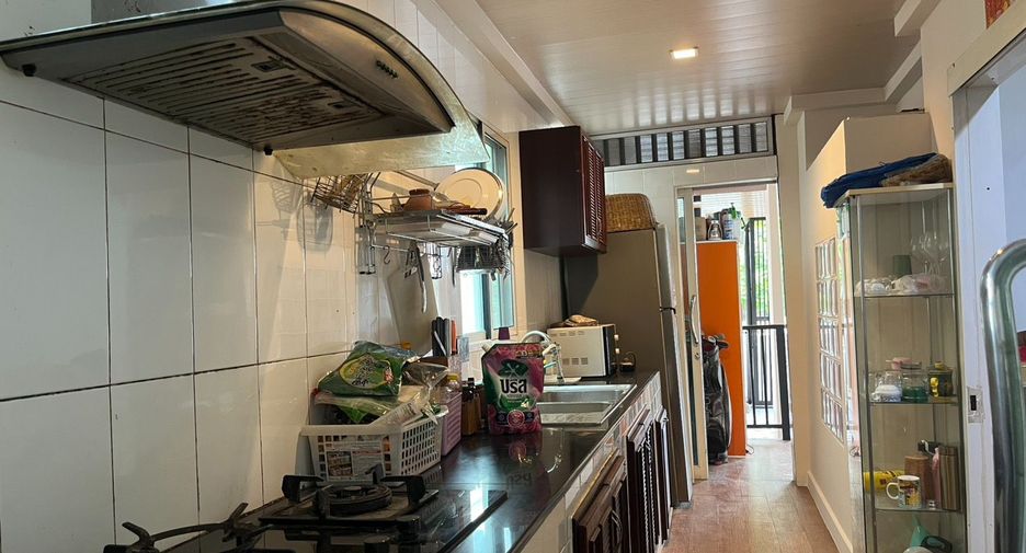 Haus zum Kauf mit 3 Zimmer in Bueng Kum, Bangkok