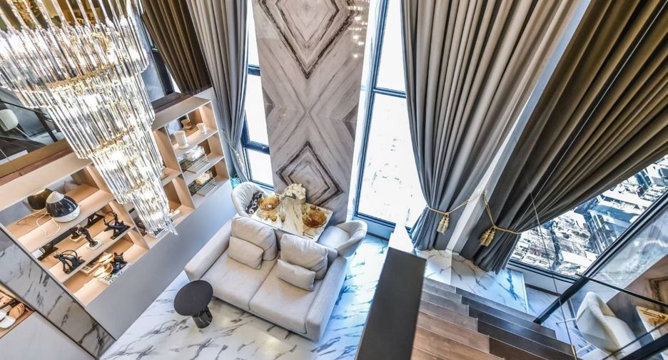 For rent 2 bedrooms condo in Ratchathewi, Bangkok