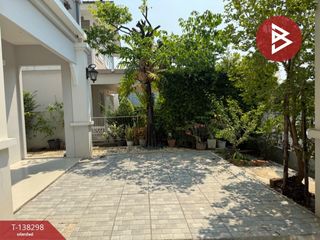 For sale 3 bedrooms house in Mueang Nakhon Pathom, Nakhon Pathom