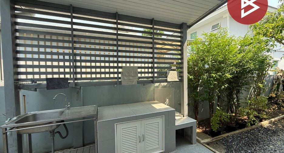 À vendre 3 chambres maison à Mueang Nakhon Pathom, Nakhon Pathom
