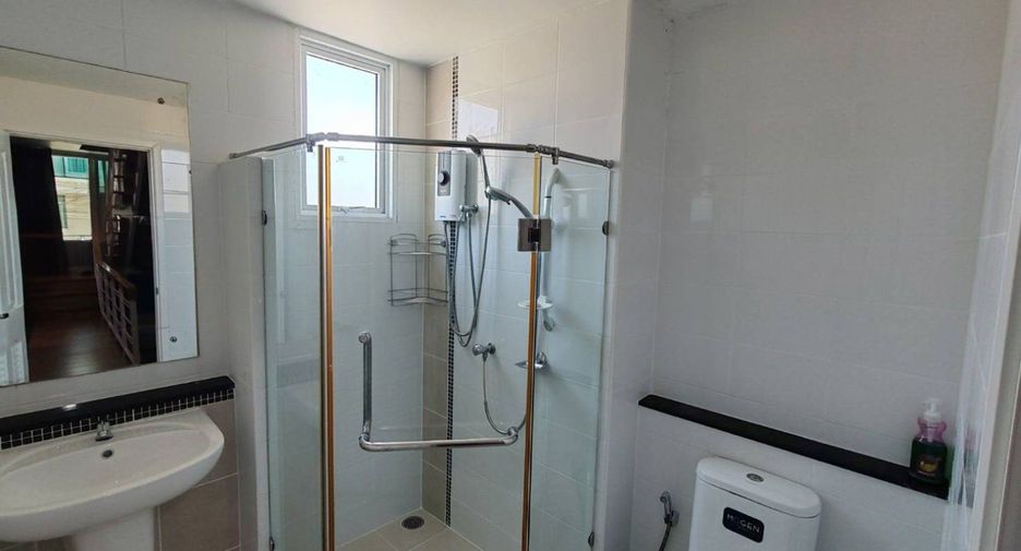 For sale 3 bedrooms townhouse in Pak Kret, Nonthaburi