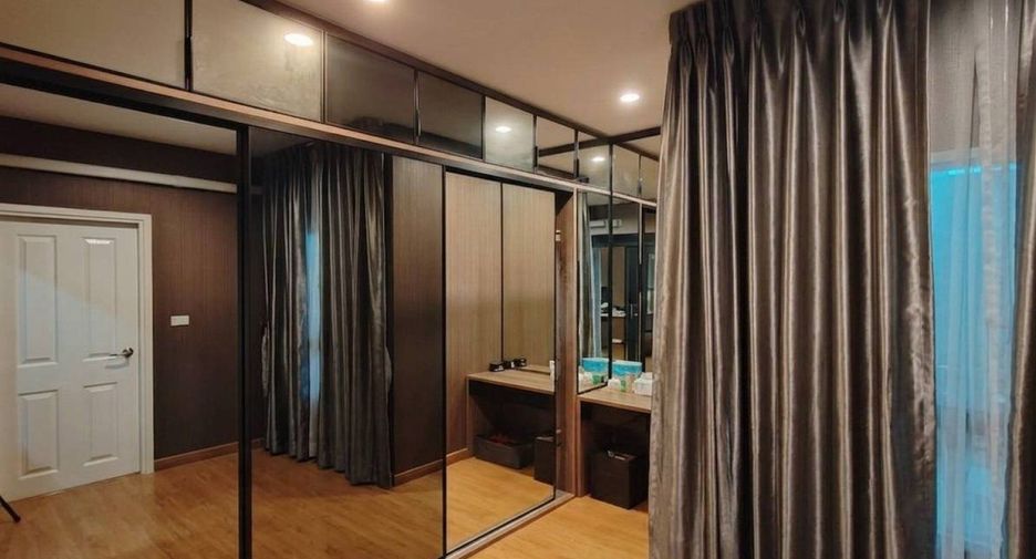 For sale 3 bedrooms townhouse in Pak Kret, Nonthaburi