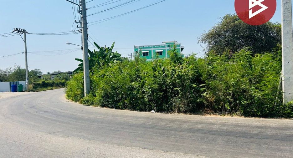 Terreno en venta en Mueang Uthai Thani, Uthai Thani
