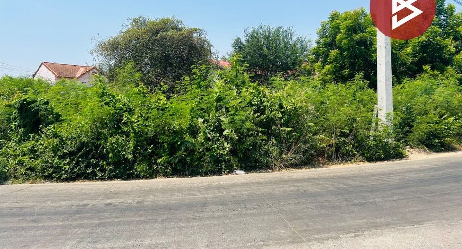 Terreno en venta en Mueang Uthai Thani, Uthai Thani