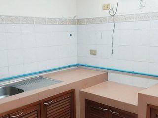 Продажа 3 спальни таунхаус в Кхлонг Сам Ща, Бангкок
