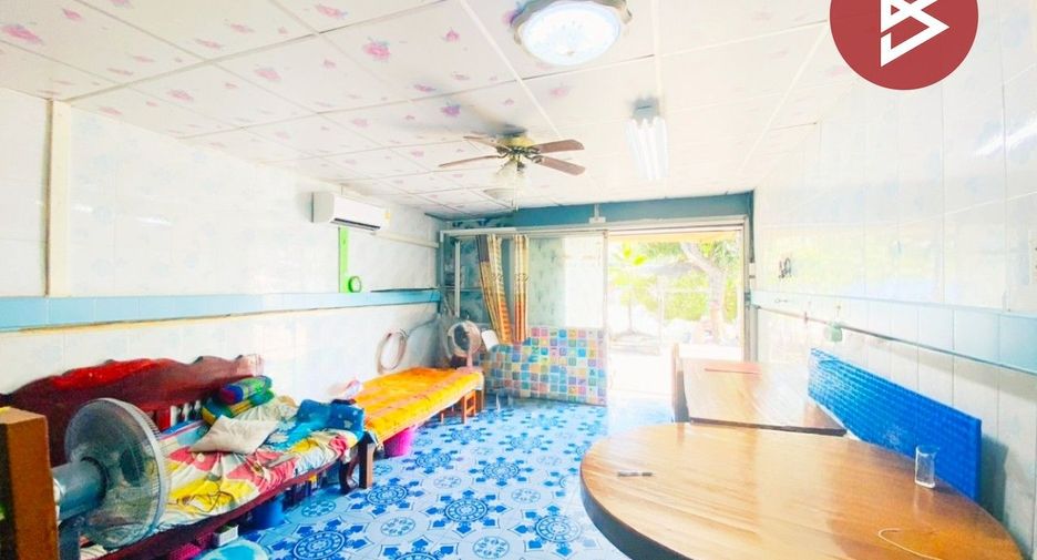 出售 2 卧室 联排别墅 在 Mueang Samut Sakhon, Samut Sakhon