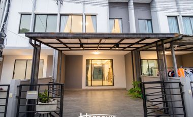 出售 3 卧室 联排别墅 在 Bang Yai, Nonthaburi