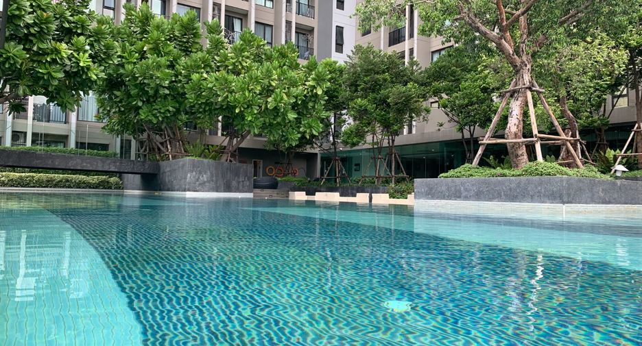 For rent 1 bed condo in Watthana, Bangkok