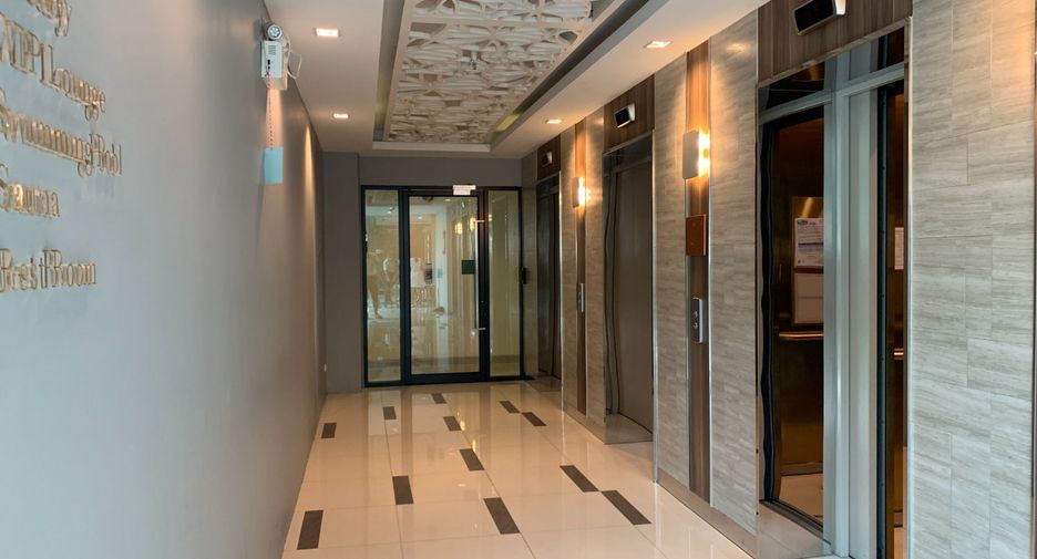 For rent 1 bed condo in Watthana, Bangkok