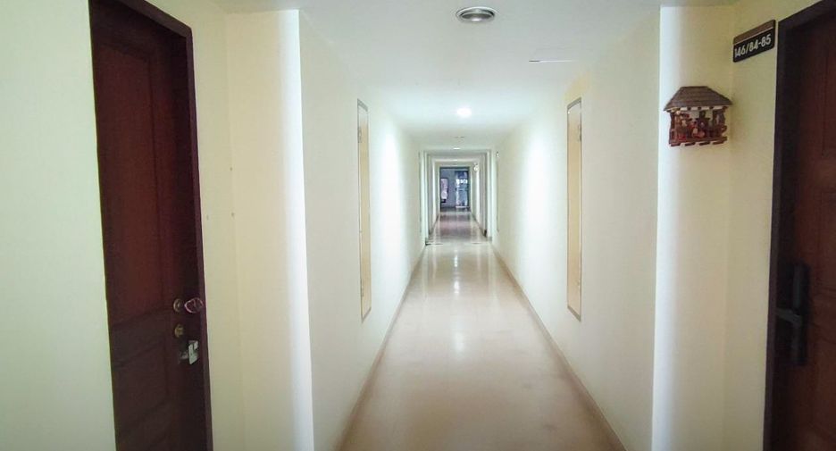 For sale 1 bed condo in Suan Luang, Bangkok