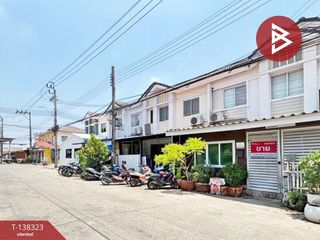 Casa adosada en venta de 3 habitaciones en Lat Krabang, Bangkok