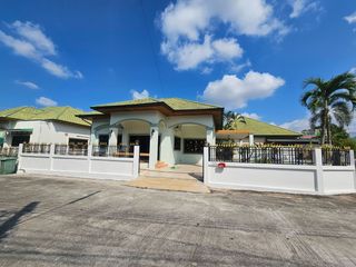 For Rent 3 Bedroom Villa In Bang Lamung, Chonburi