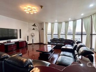 Продажа 3 спальни кондо в Кхлонг Тоеи, Бангкок