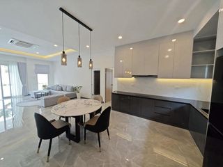 For sale 5 bedrooms villa in Bang Lamung, Chonburi
