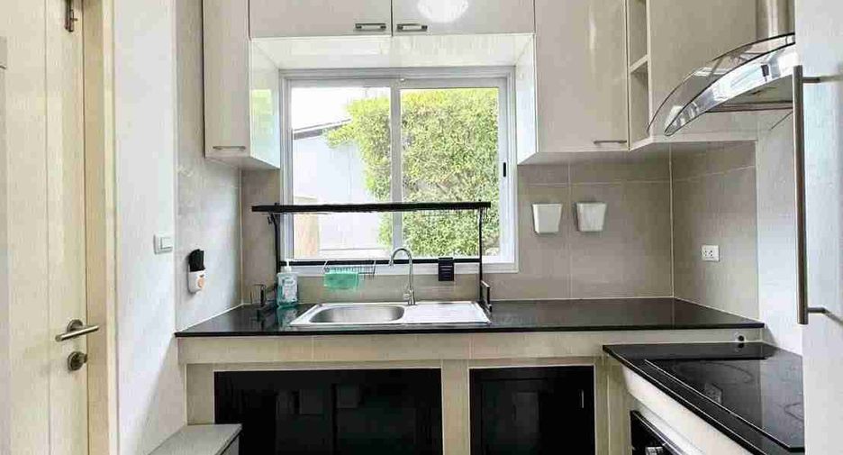 Casa en venta y en alquiler de 5 habitaciones en Mueang Phuket, Phuket