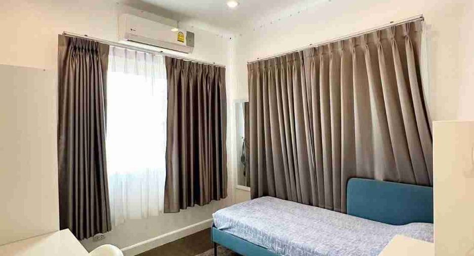 Casa en venta y en alquiler de 5 habitaciones en Mueang Phuket, Phuket
