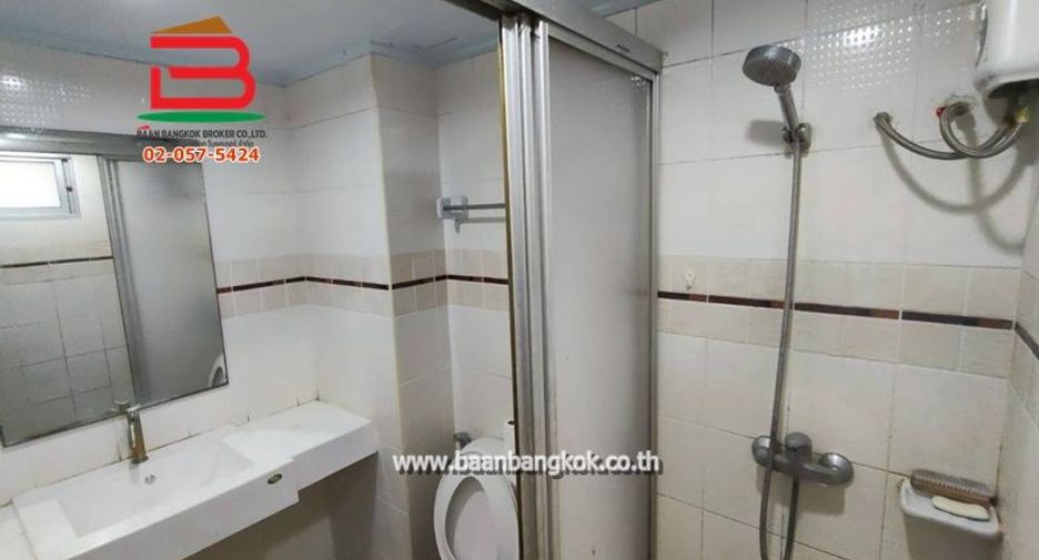 For sale 1 bed condo in Huai Khwang, Bangkok