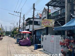 For sale 3 ベッドルーム townhouse in Mueang Pathum Thani, Pathum Thani