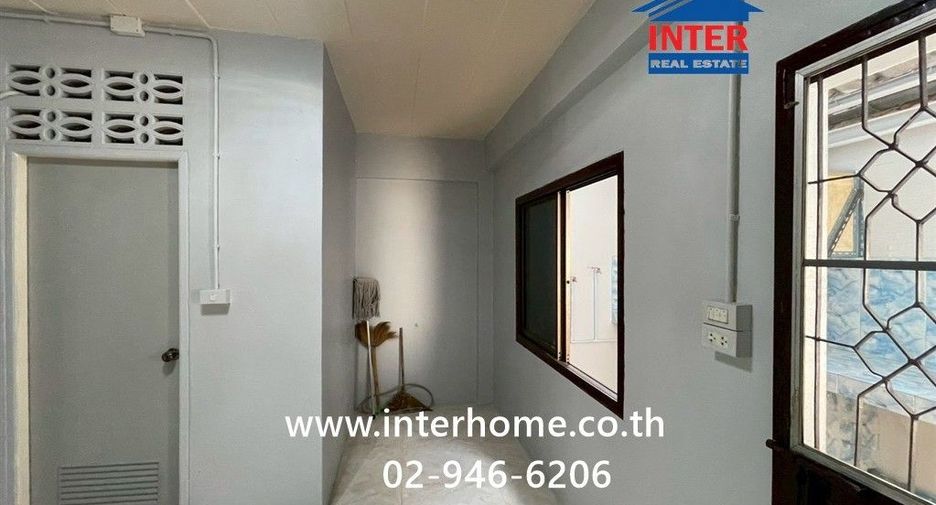 For sale 3 ベッドルーム townhouse in Mueang Pathum Thani, Pathum Thani