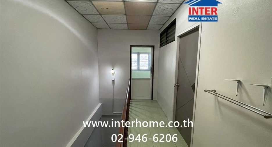 For sale 3 ベッドルーム townhouse in Mueang Pathum Thani, Pathum Thani