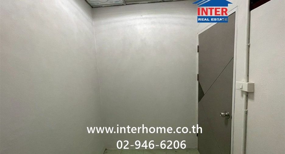 For sale 3 ベッドルーム townhouse in Mueang Pathum Thani, Pathum Thani