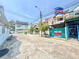 For sale 2 ベッドルーム townhouse in Chom Thong, Bangkok