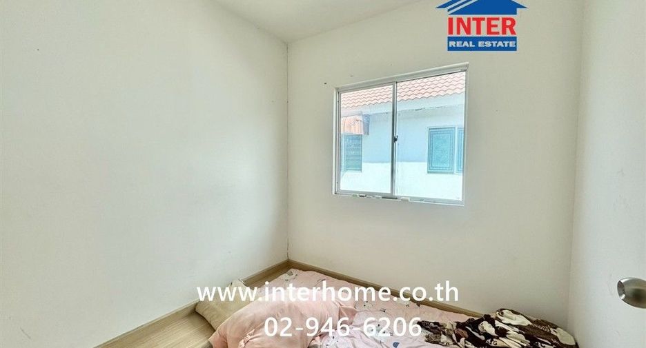 For sale 3 bedrooms townhouse in Bang Khae, Bangkok