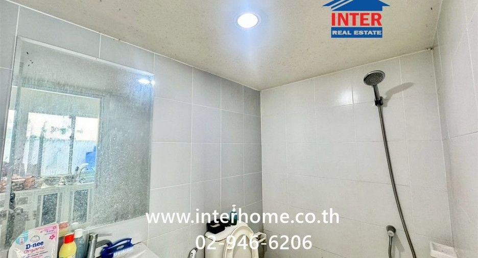 For sale 3 bedrooms townhouse in Bang Khae, Bangkok