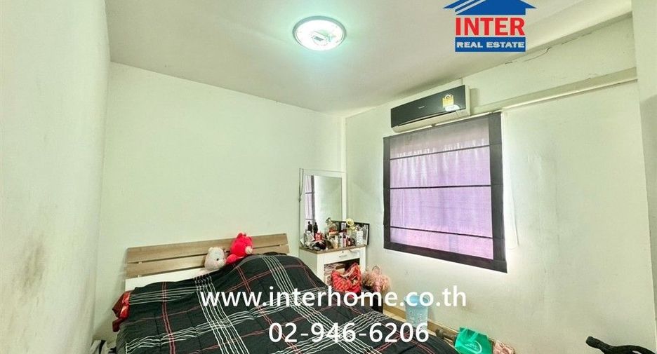 For sale 3 bedrooms townhouse in Bang Khae, Bangkok