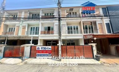 For sale 3 bedrooms townhouse in Lat Phrao, Bangkok
