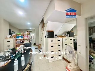 For sale 3 bedrooms townhouse in Lat Phrao, Bangkok