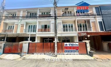 For sale 3 bedrooms townhouse in Lat Phrao, Bangkok
