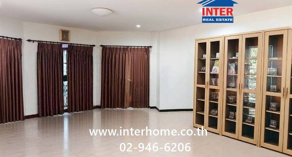 Haus zum Kauf mit 4 Zimmer in Min Buri, Bangkok
