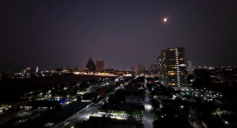 For sale 2 bedrooms condo in Bang Lamung, Chonburi