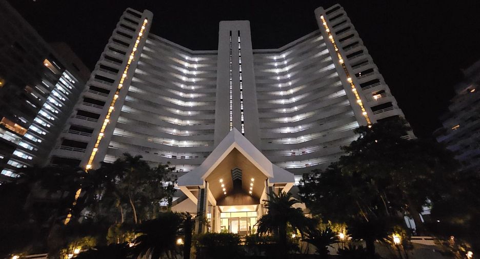 For sale 2 bedrooms condo in Bang Lamung, Chonburi