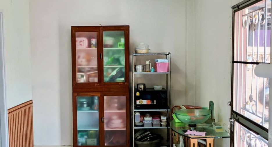 Reihenhaus zum Kauf mit 3 Zimmer in Nong Khaem, Bangkok