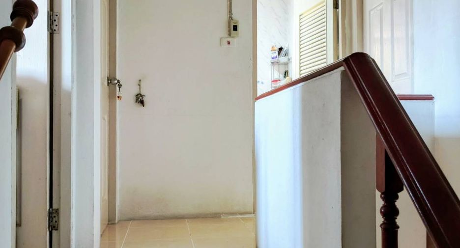 Reihenhaus zum Kauf mit 3 Zimmer in Nong Khaem, Bangkok