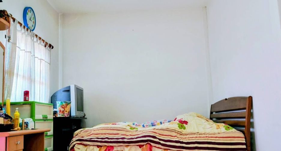 Reihenhaus zum Kauf mit 3 Zimmer in Nong Khaem, Bangkok