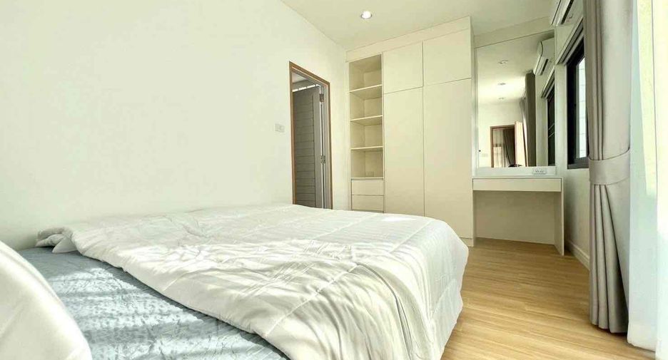 Villa en alquiler de 3 habitaciones en East Pattaya, Pattaya