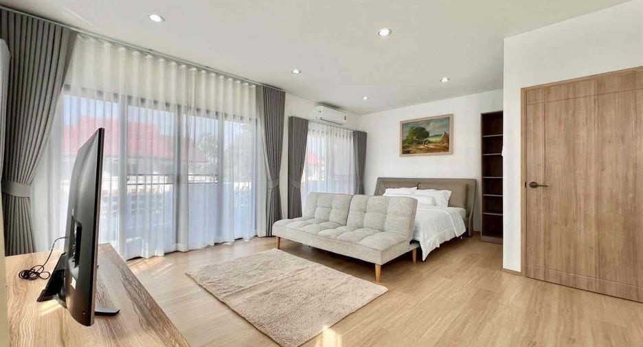 Villa en alquiler de 3 habitaciones en East Pattaya, Pattaya