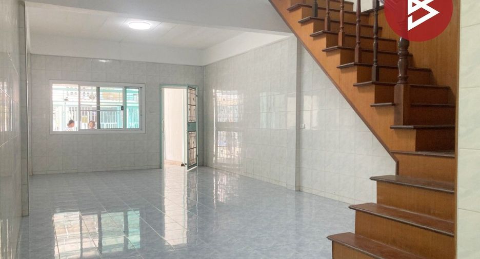 Reihenhaus zum Kauf mit 3 Zimmer in Mueang Nonthaburi, Nonthaburi