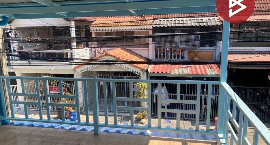 Reihenhaus zum Kauf mit 3 Zimmer in Mueang Nonthaburi, Nonthaburi