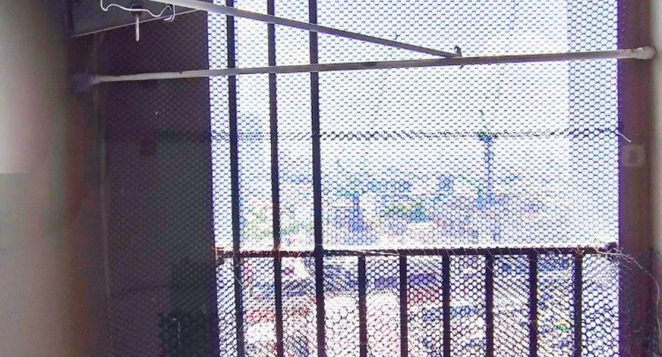 Wohnung zum Kauf mit 1 Zimmer in Bangkok Noi, Bangkok