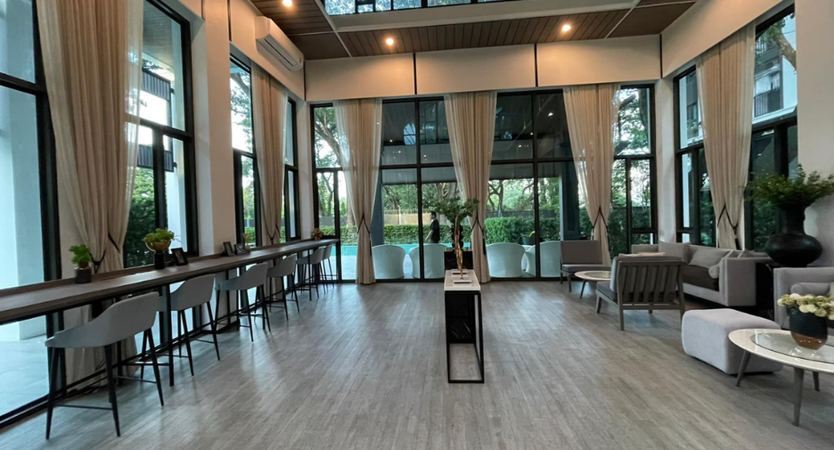 For rent 2 bedrooms condo in Mueang Chiang Mai, Chiang Mai