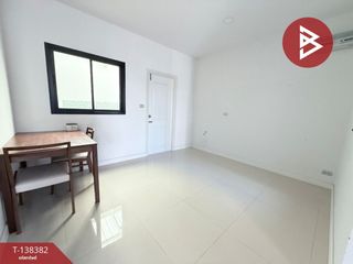 For sale 3 bedrooms townhouse in Si Racha, Chonburi