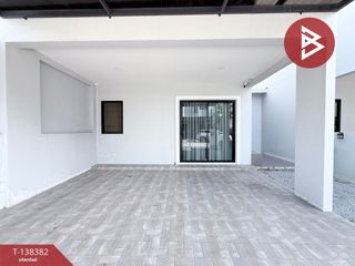 For sale 3 bedrooms townhouse in Si Racha, Chonburi